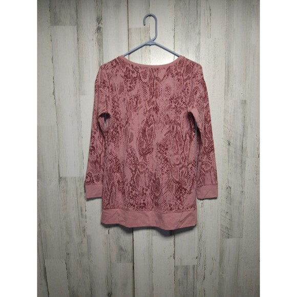 Chico's Zenergy Snakeskin-Print Long Sleeve Pullover Top Size 0 (4-6) Pink - Picture 3 of 5